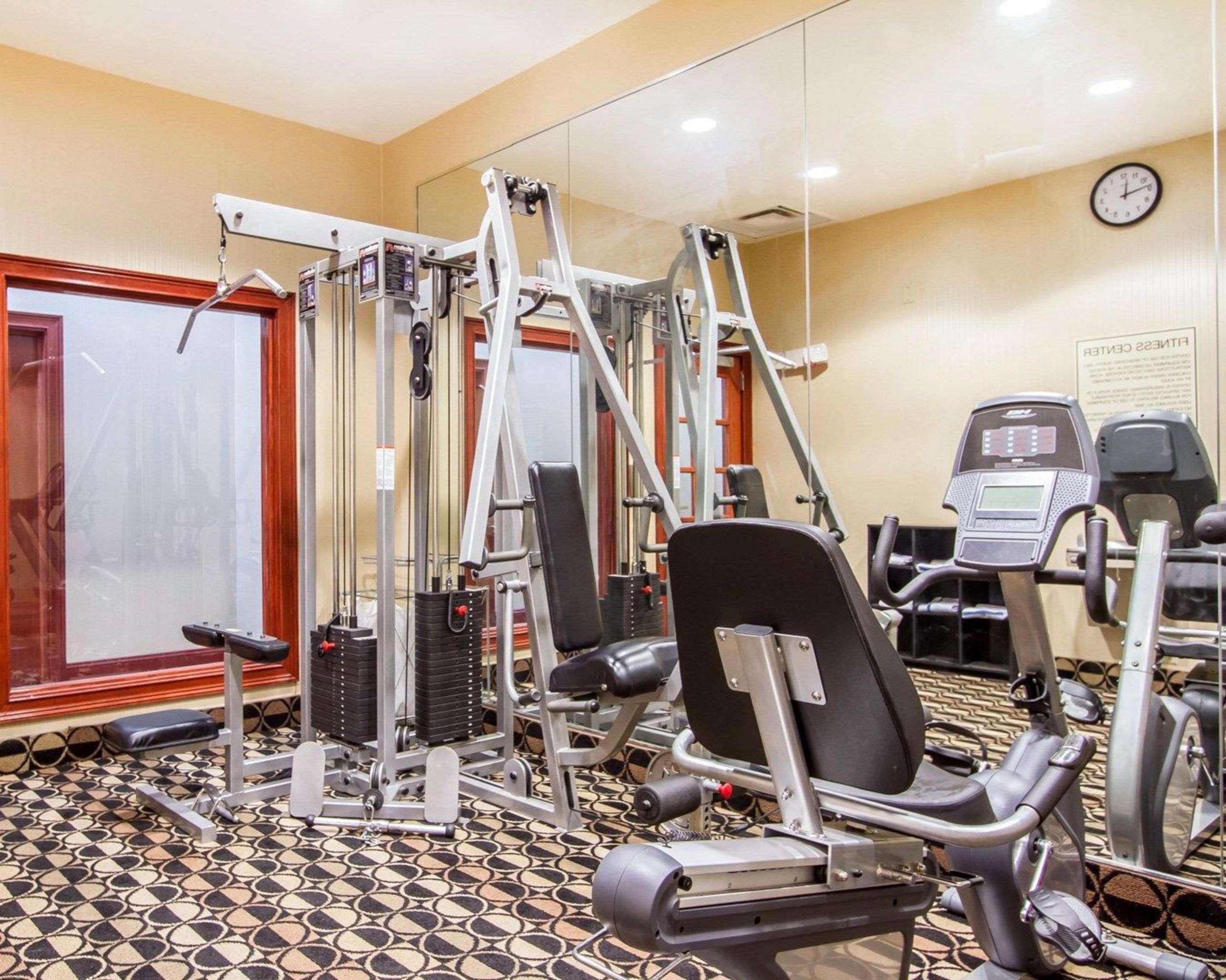 Quality Inn & Suites Greenville I-65 Екстер'єр фото