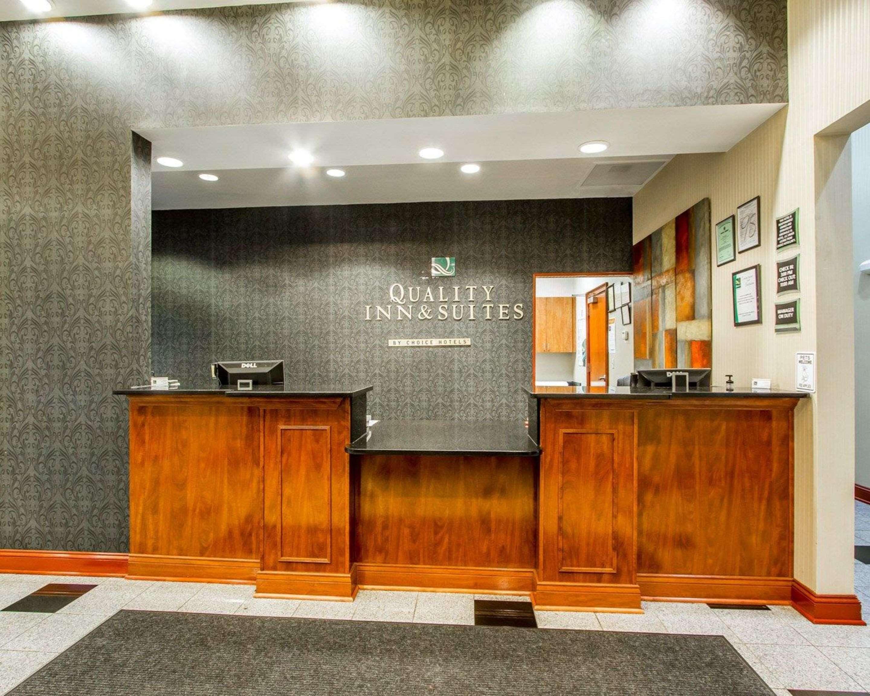 Quality Inn & Suites Greenville I-65 Екстер'єр фото