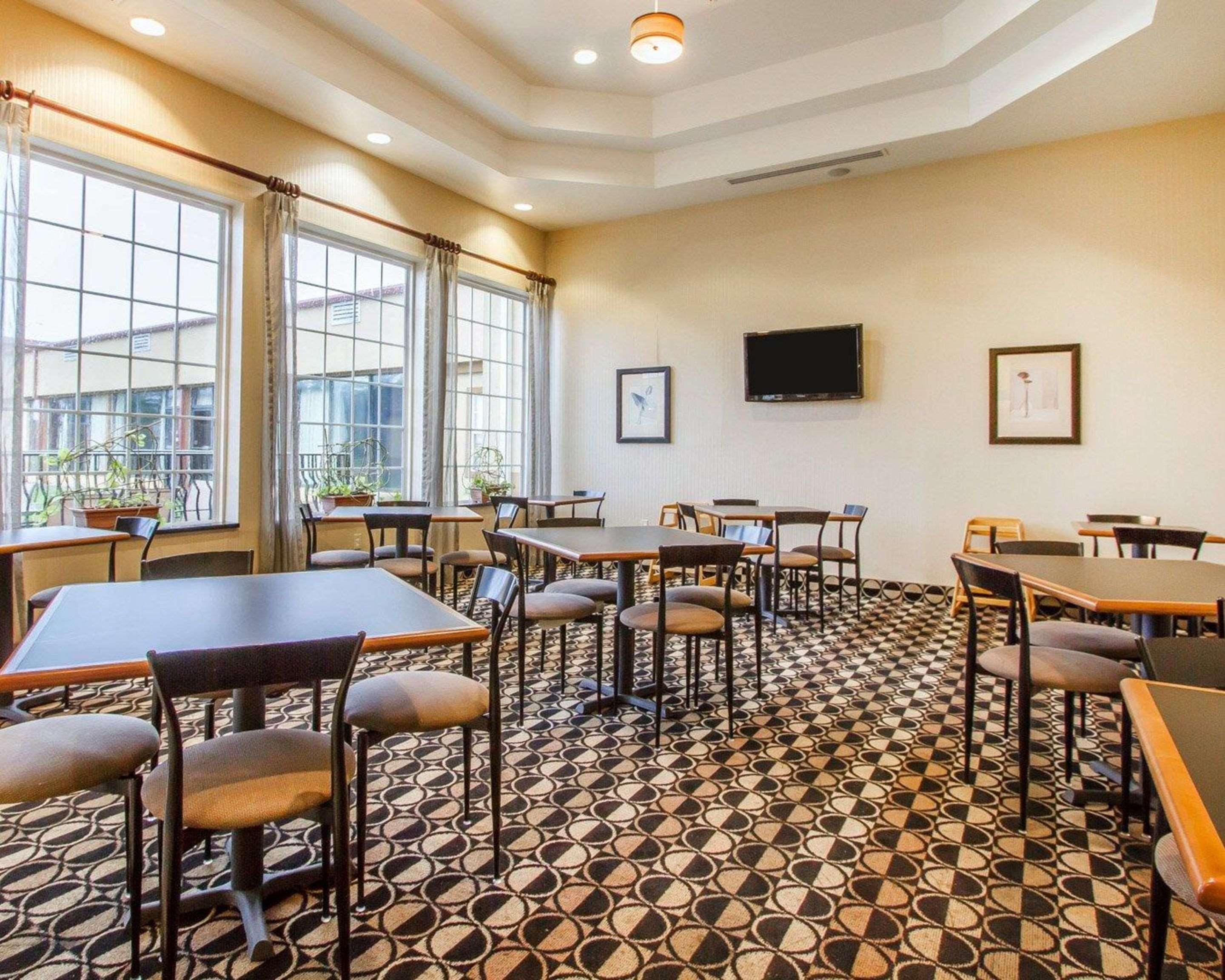 Quality Inn & Suites Greenville I-65 Екстер'єр фото