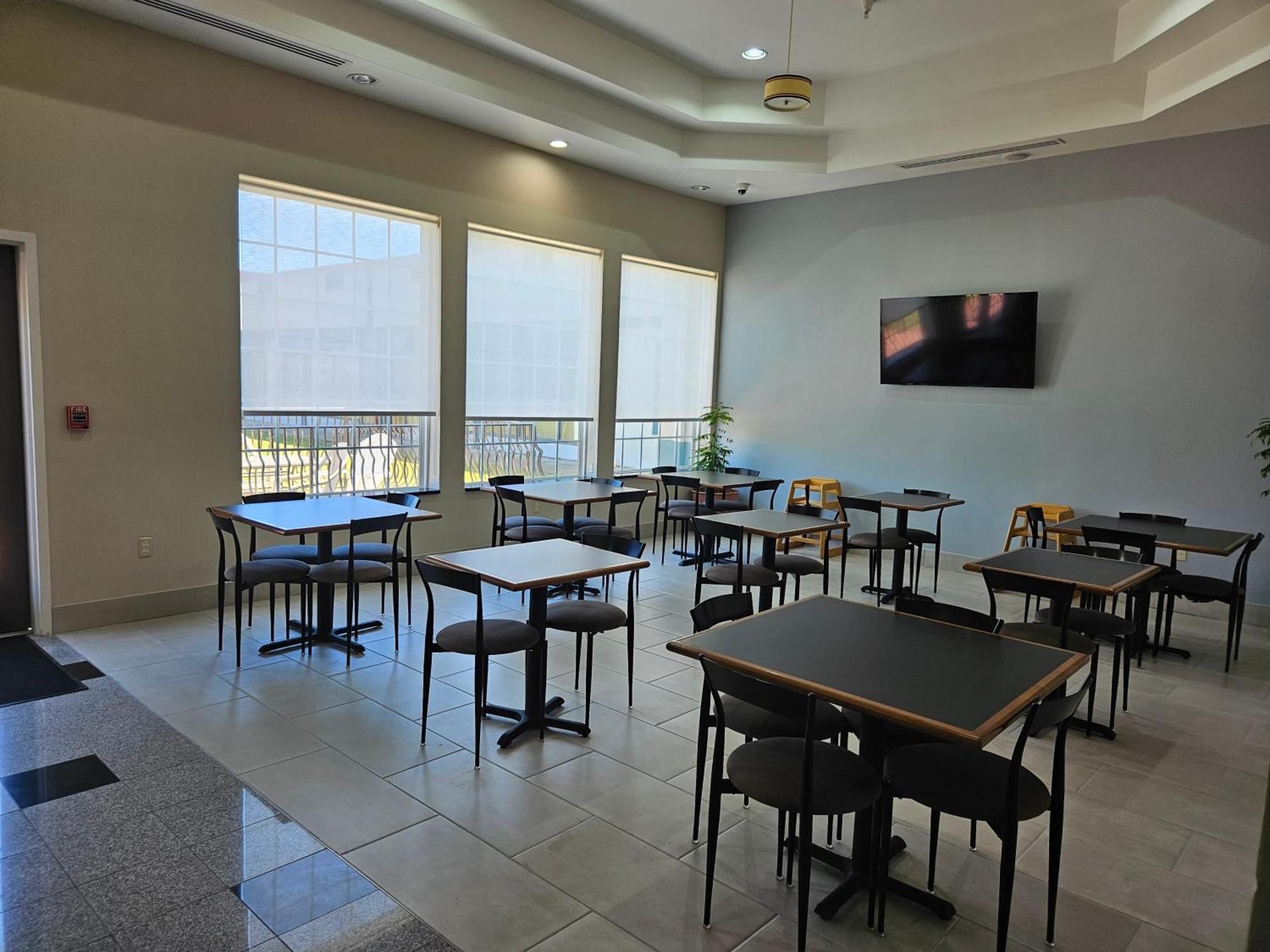 Quality Inn & Suites Greenville I-65 Екстер'єр фото