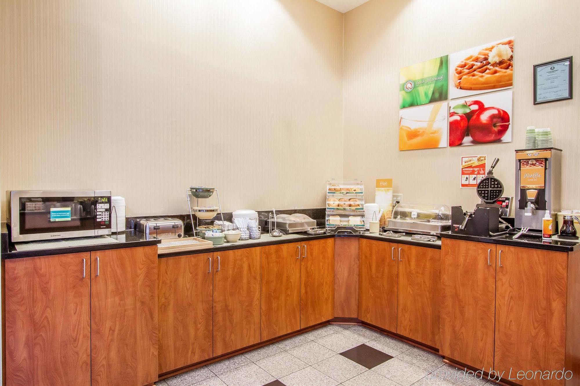 Quality Inn & Suites Greenville I-65 Екстер'єр фото